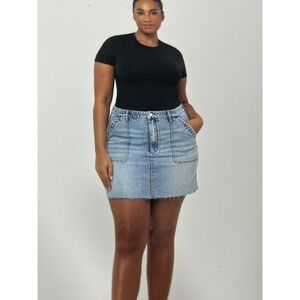 Edited Remi Bader Utility Denim Mini Skirt Women 28W Light Wash Raw Hem Curvy